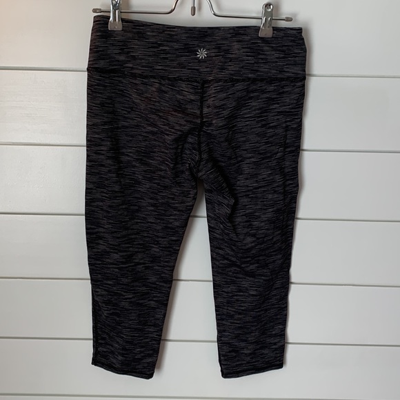 Athleta Crop Leggings- Size Medium - Picture 2 of 4